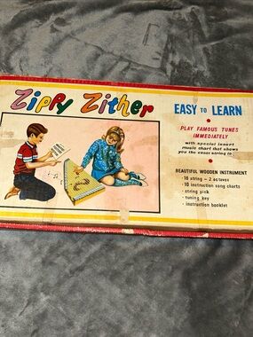 Vintage 1960s Zippy Zither Wooden Instrument - Boxed - 1 String Broken